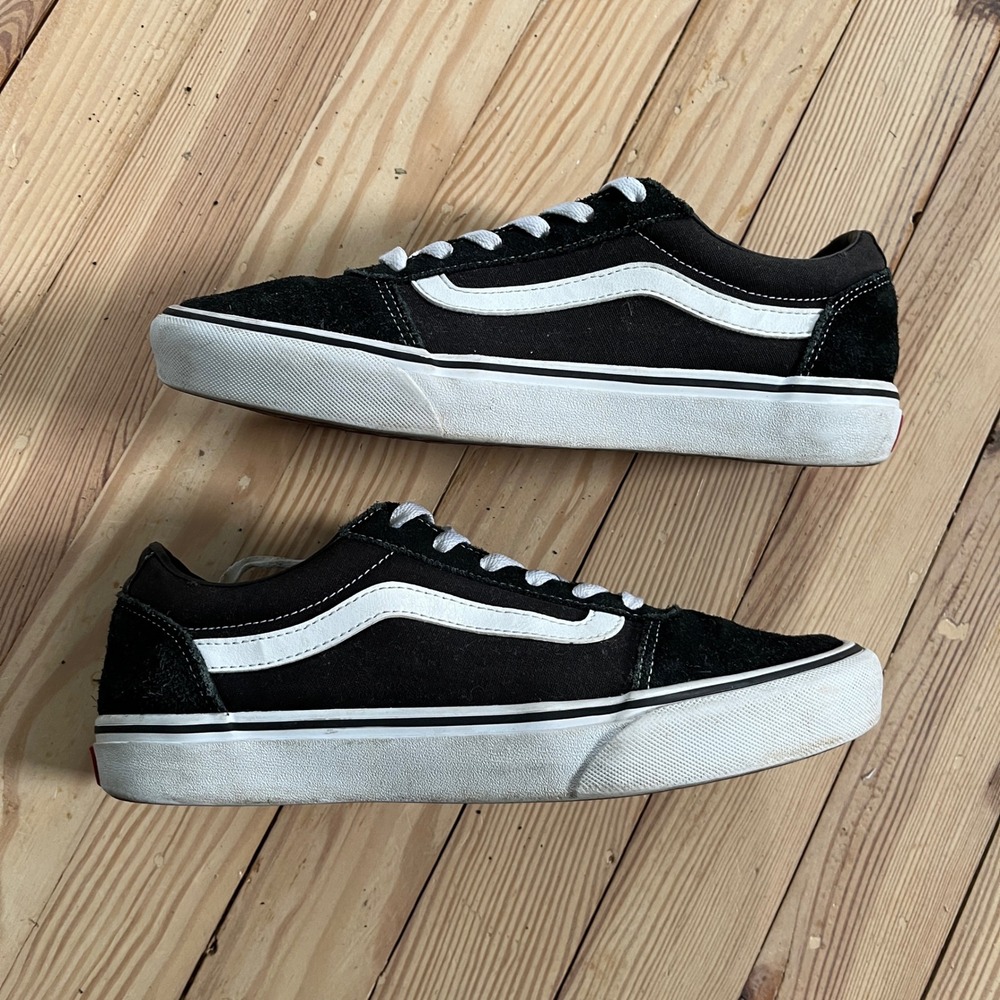 Vans Old Skool Black White Suede Canvas Low Top Skate Sneakers Womens 9.5 shoes - Picture 4 of 8